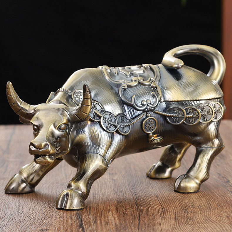 Luxury Golden Charging Bull Ashtray – Bronze Wealth Sculpture