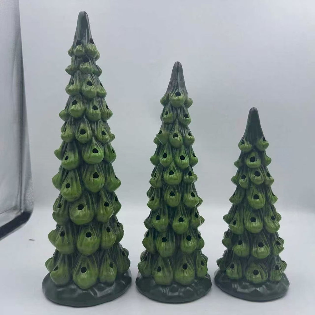 Light-up Christmas tree ornaments