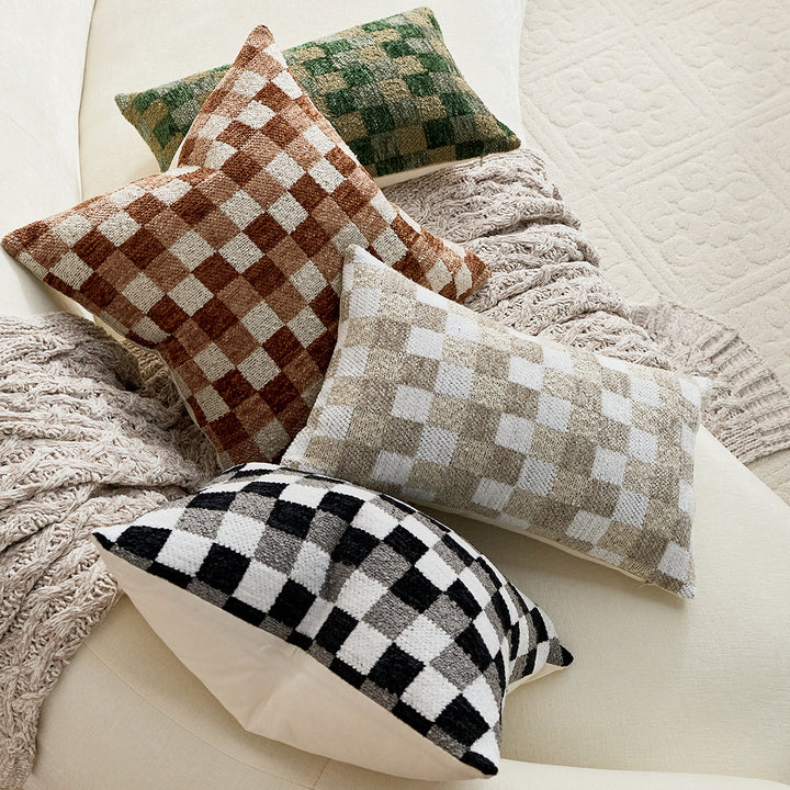 Checkered pattern throw pillow/cushion