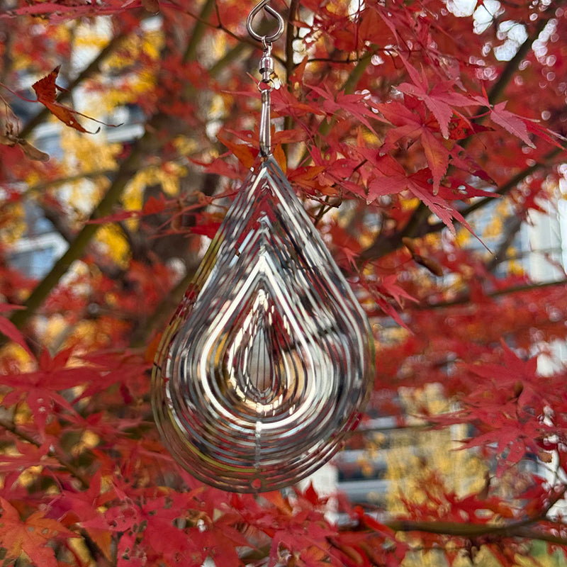 Stackable, rotatable teardrop-shaped wind chime ornament
