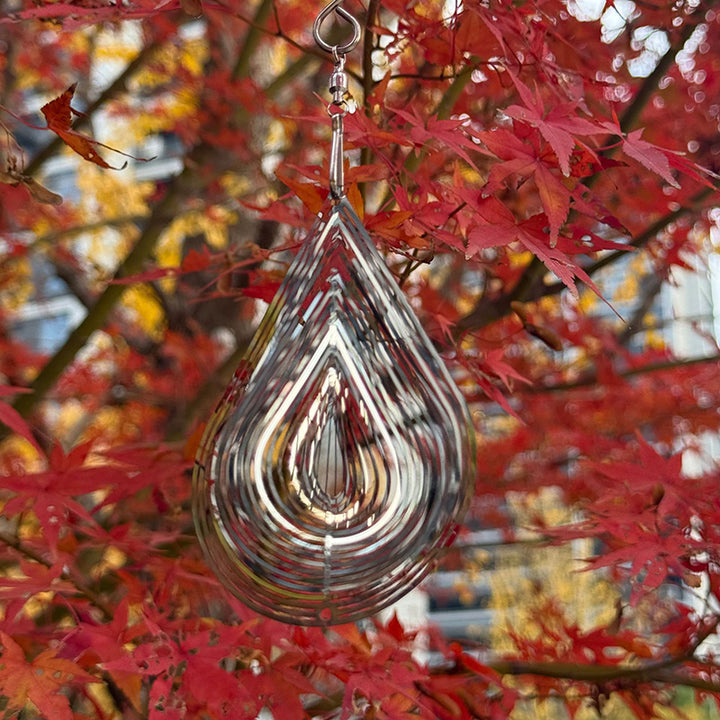 Stackable, rotatable teardrop-shaped wind chime ornament