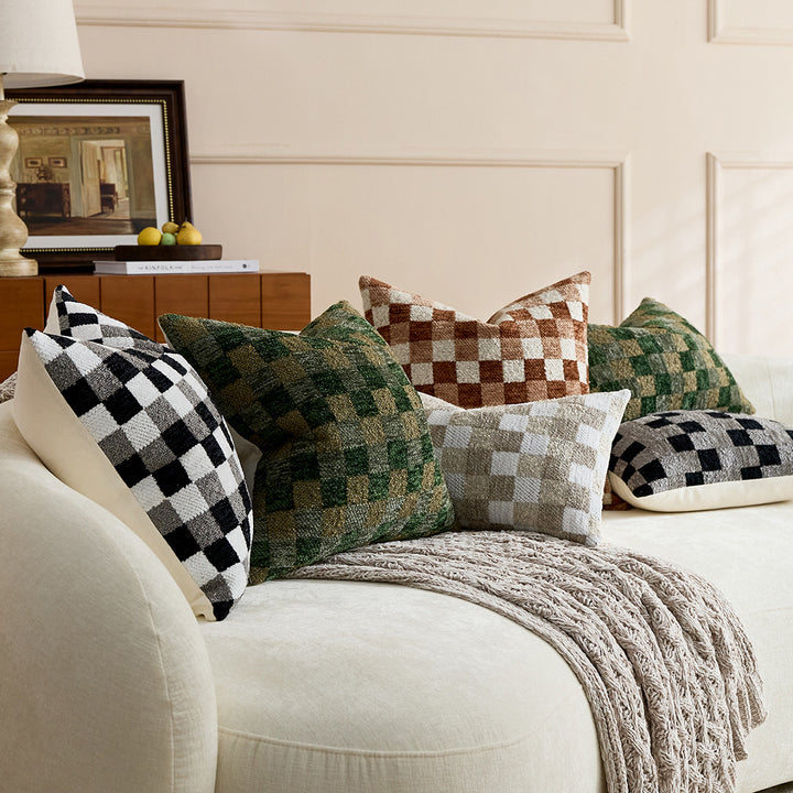 Checkered pattern throw pillow/cushion