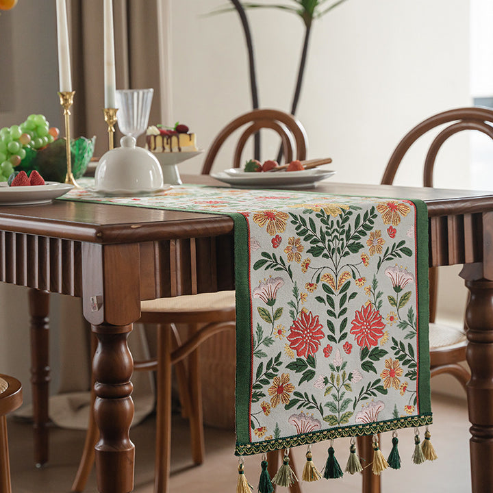 Premium American Vintage-Style Jacquard Tassel Table Runner
