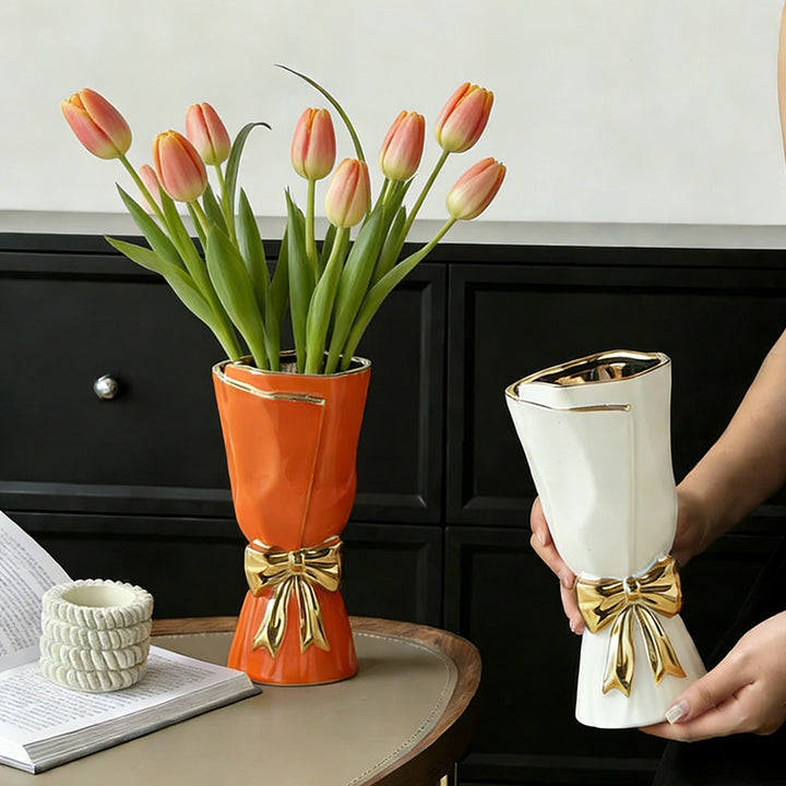 Nordic Minimalist Ceramic Vase with Gold-Rimmed Bow
