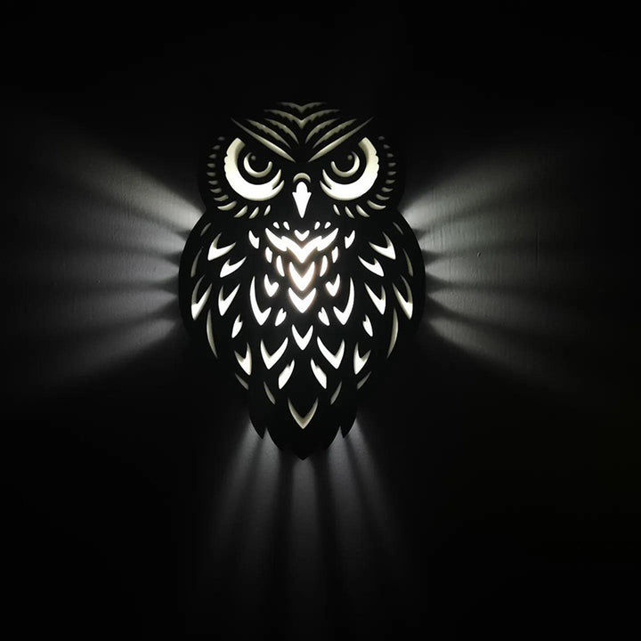 Owl wall lamp