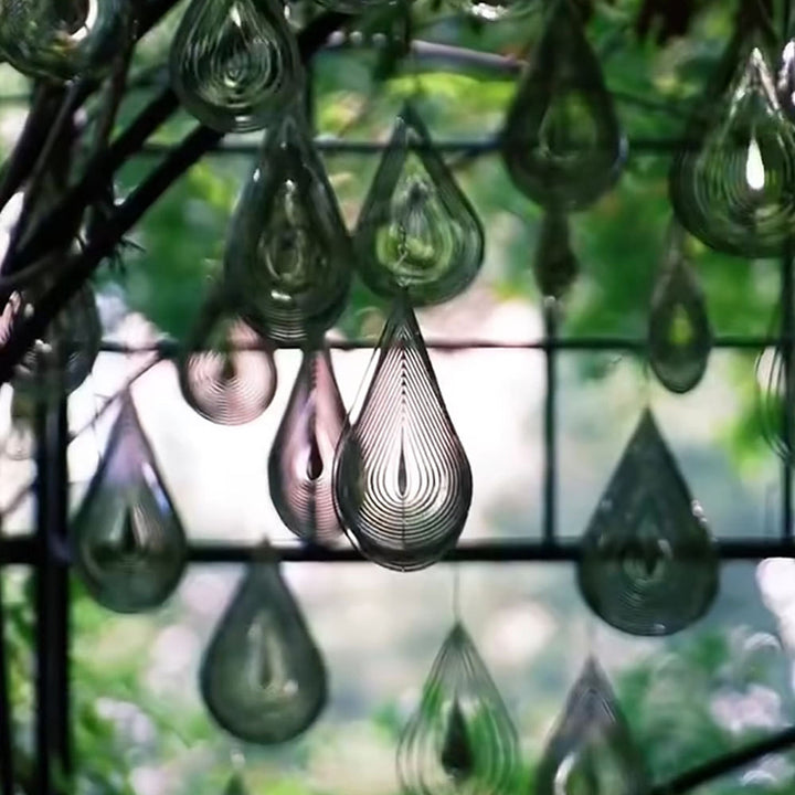 Stackable, rotatable teardrop-shaped wind chime ornament