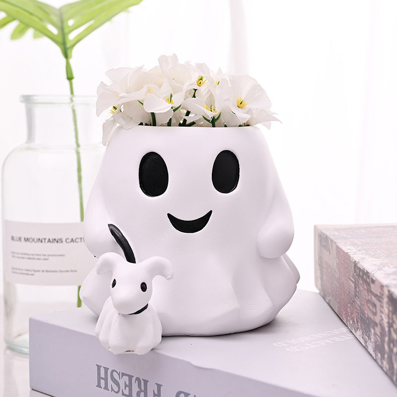 New Resin Ghost Couple Planter Ornament