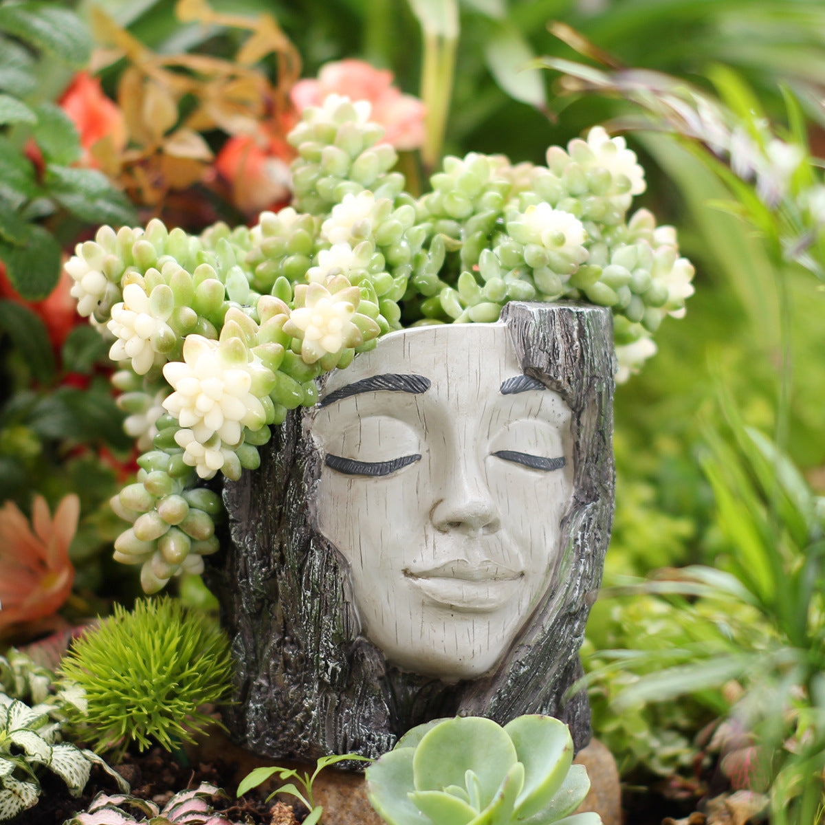 "Goddess, Please Close Your Eyes" — Face-Shaped Planter