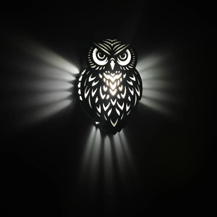 Owl wall lamp