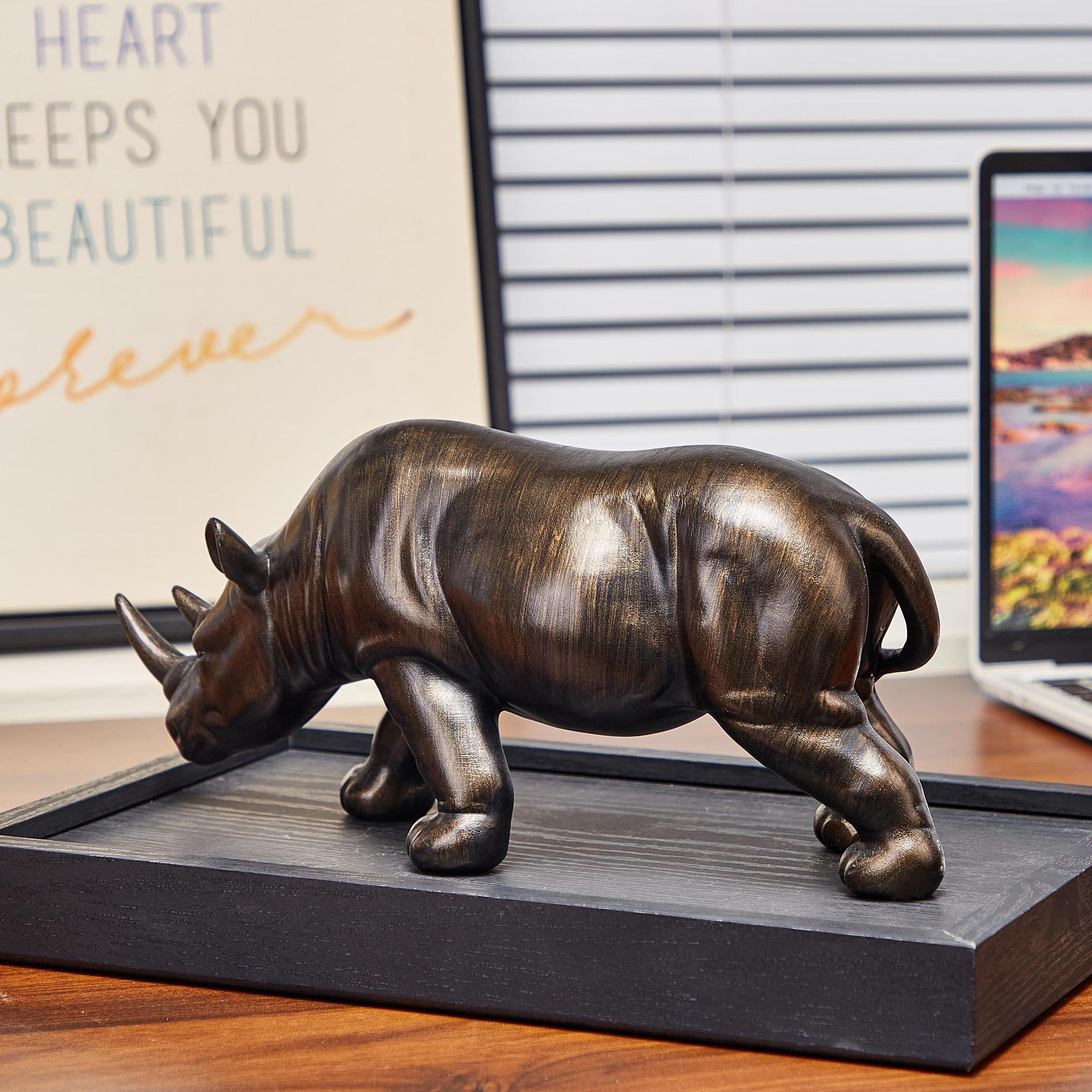 Light Luxury Faux Wood-Grain Resin Rhino Ornament