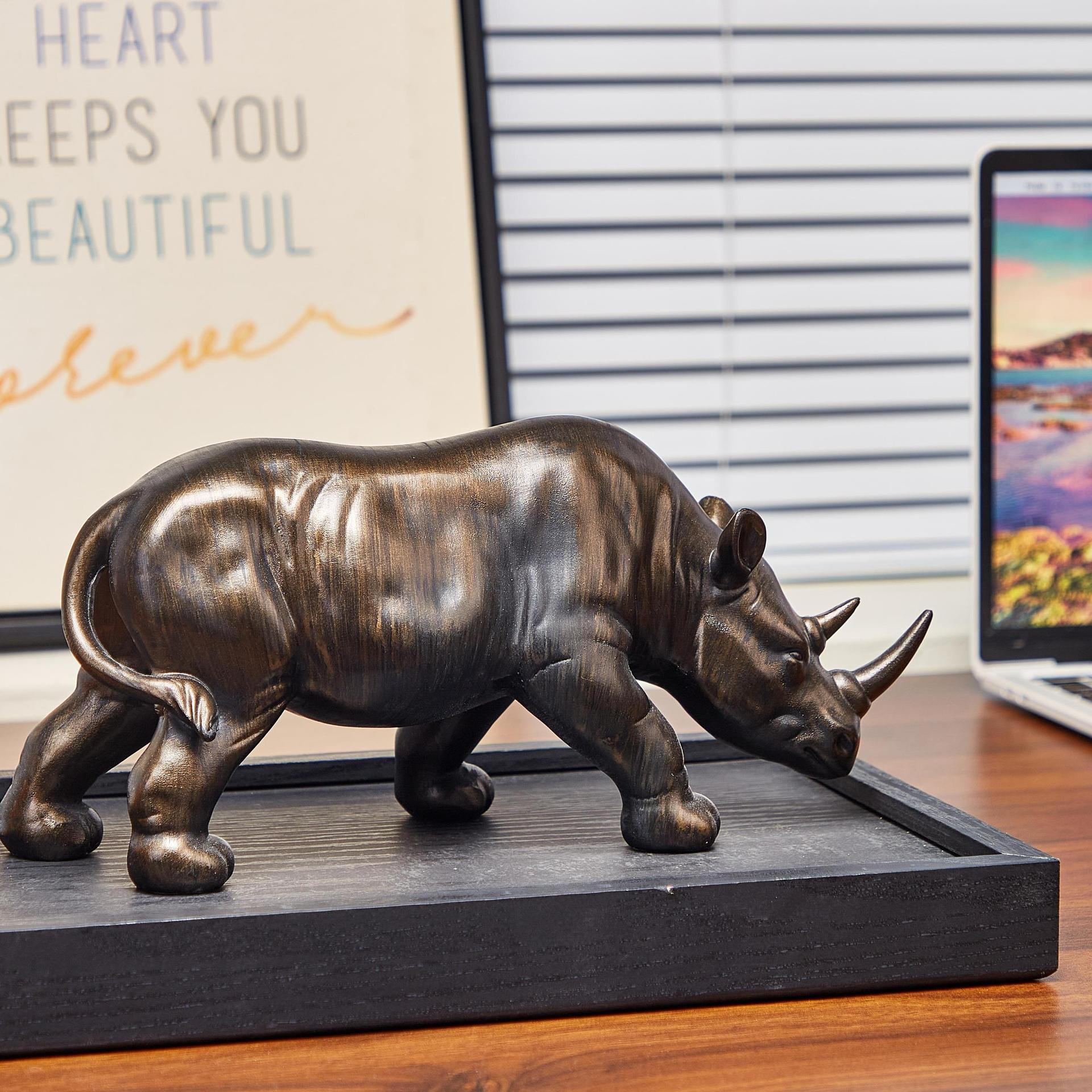 Light Luxury Faux Wood-Grain Resin Rhino Ornament