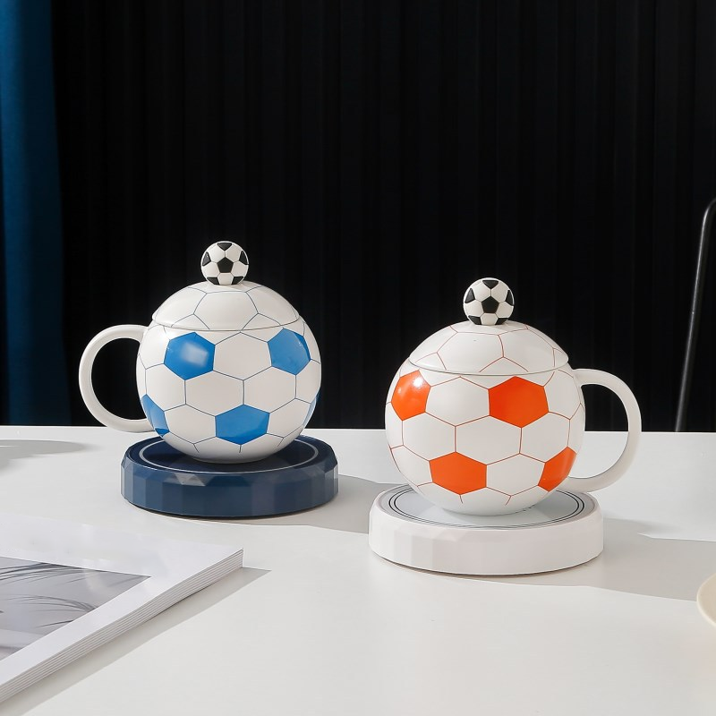 Football-Shaped Ceramic Mug with Lid (Souvenir)