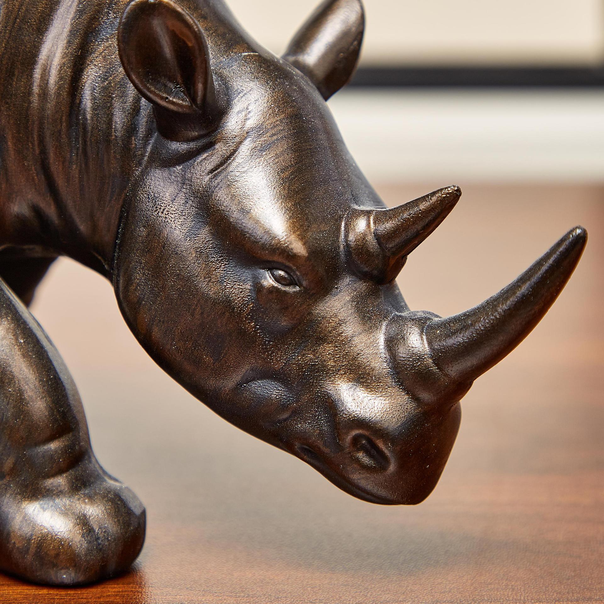 Light Luxury Faux Wood-Grain Resin Rhino Ornament