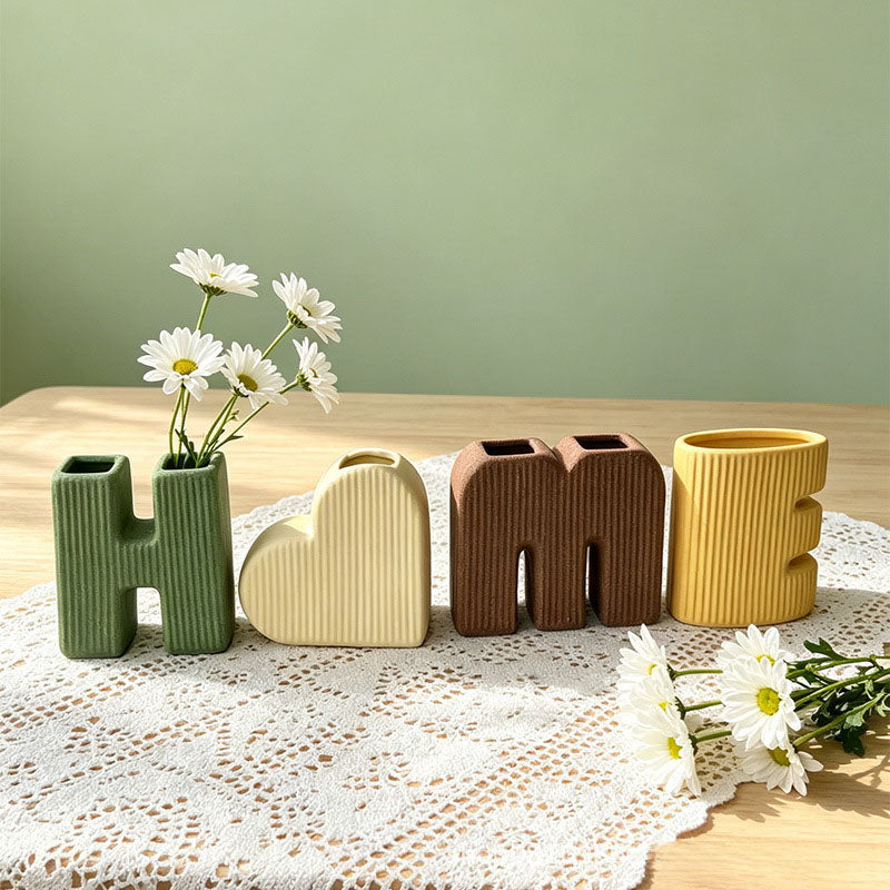 Best-selling "HOME" Letter Ceramic Vase Set