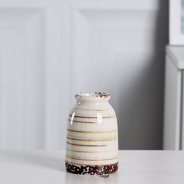 Modern Minimalist White Ceramic Vase for Dried Flowers
