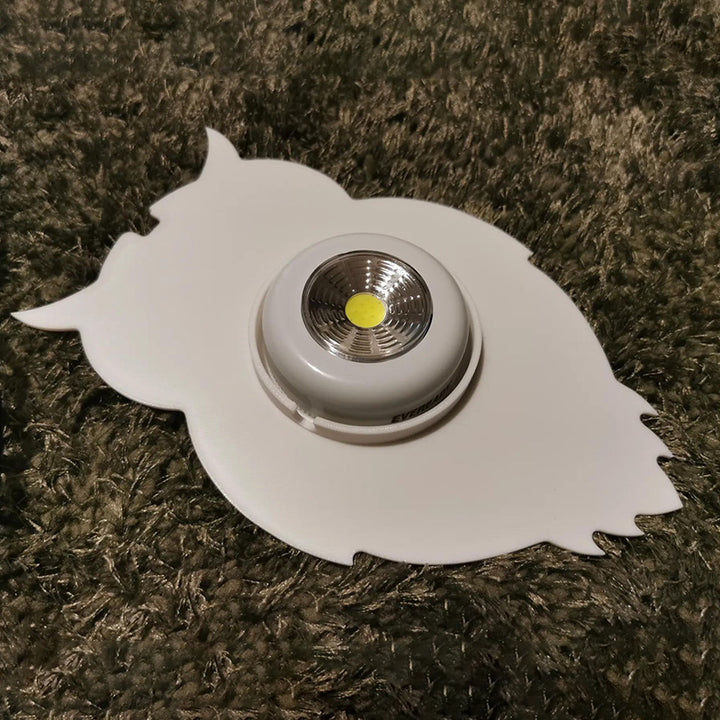 Owl wall lamp