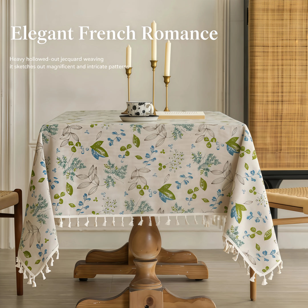 Fresh-style printed tablecloth with tassels
