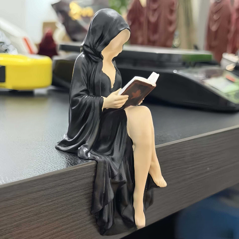 Dark-style hooded scholar statue ornament