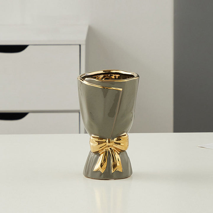 Nordic Minimalist Ceramic Vase with Gold-Rimmed Bow