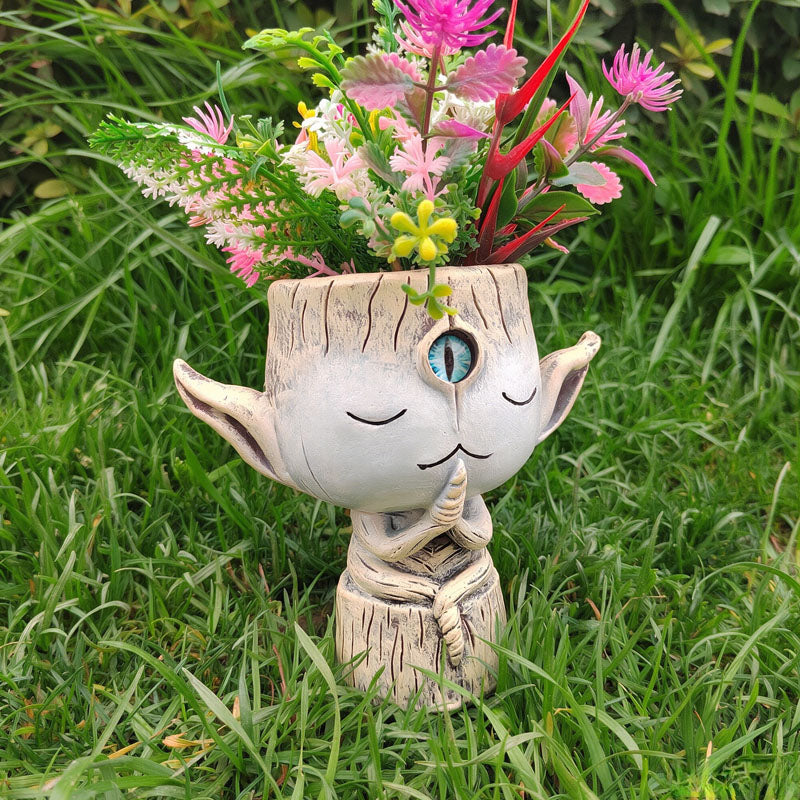 Big-Eyed Elf Flowerpot Ornament