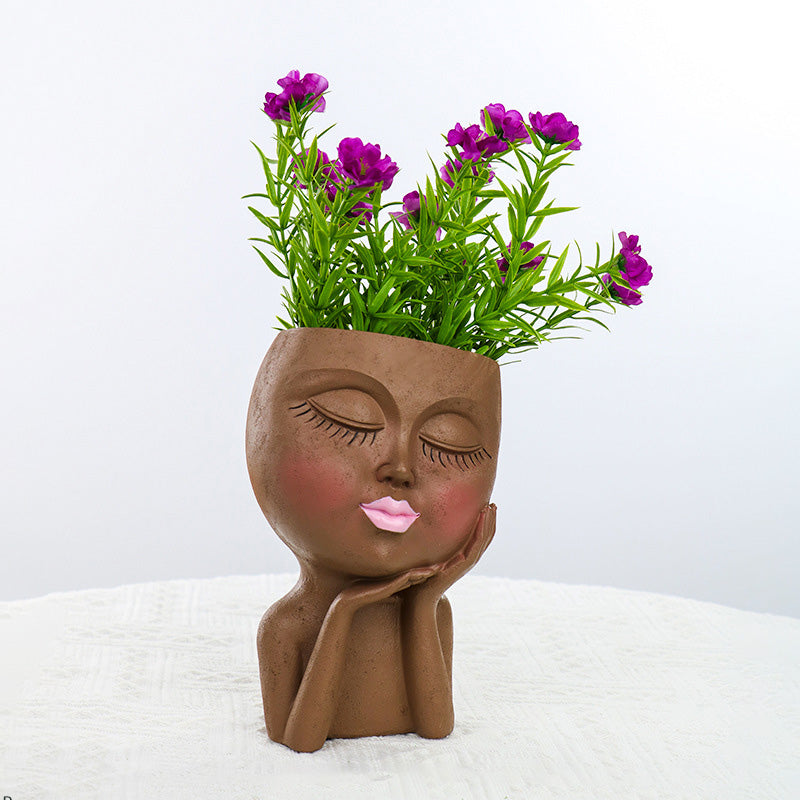 Chin-Resting Flowerpot Decoration
