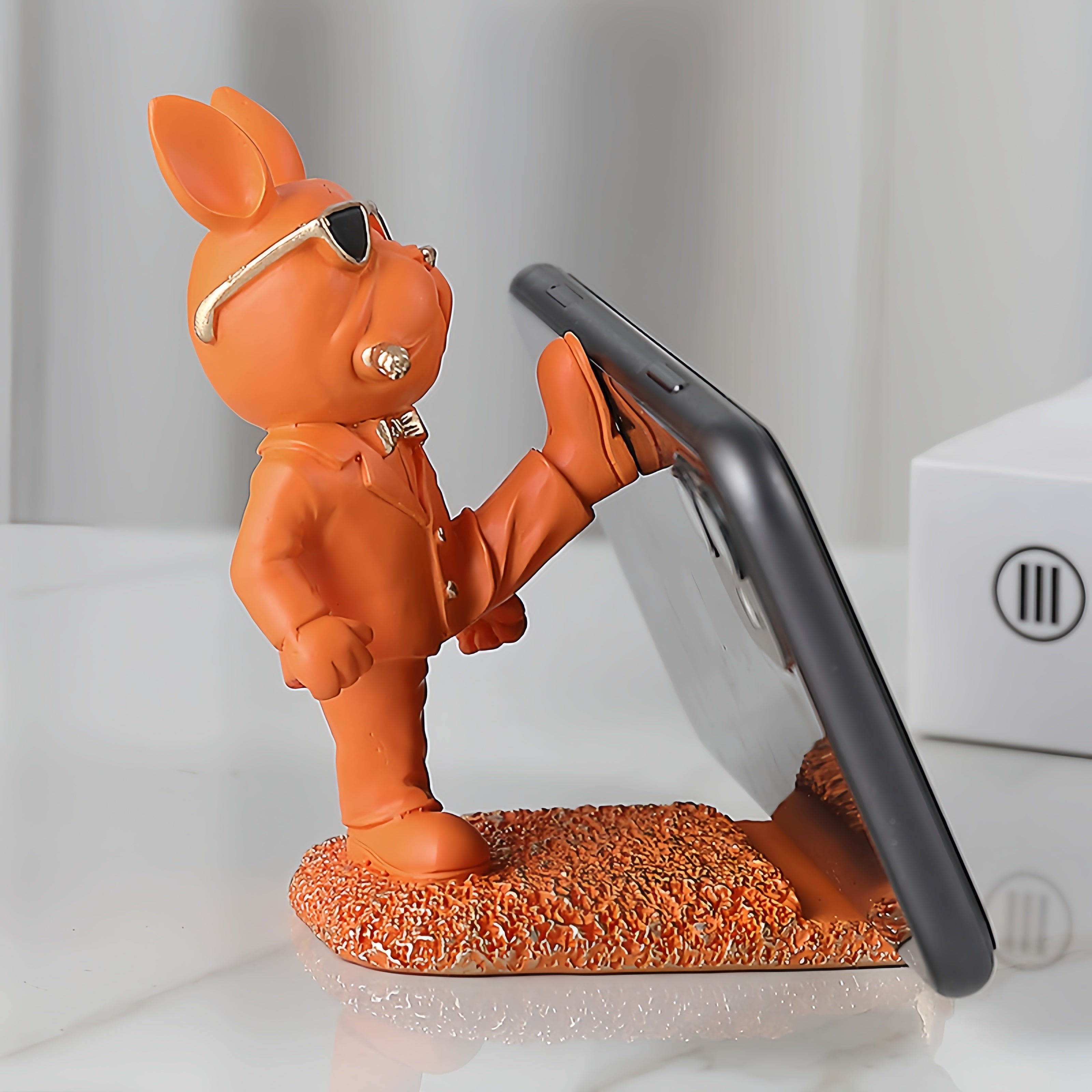 Bulldog Ornament — Cute Phone Stand