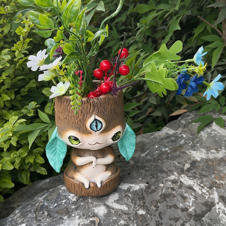 Big-Eyed Elf Flowerpot Ornament