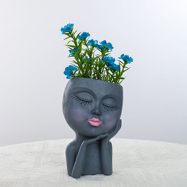 Chin-Resting Flowerpot Decoration