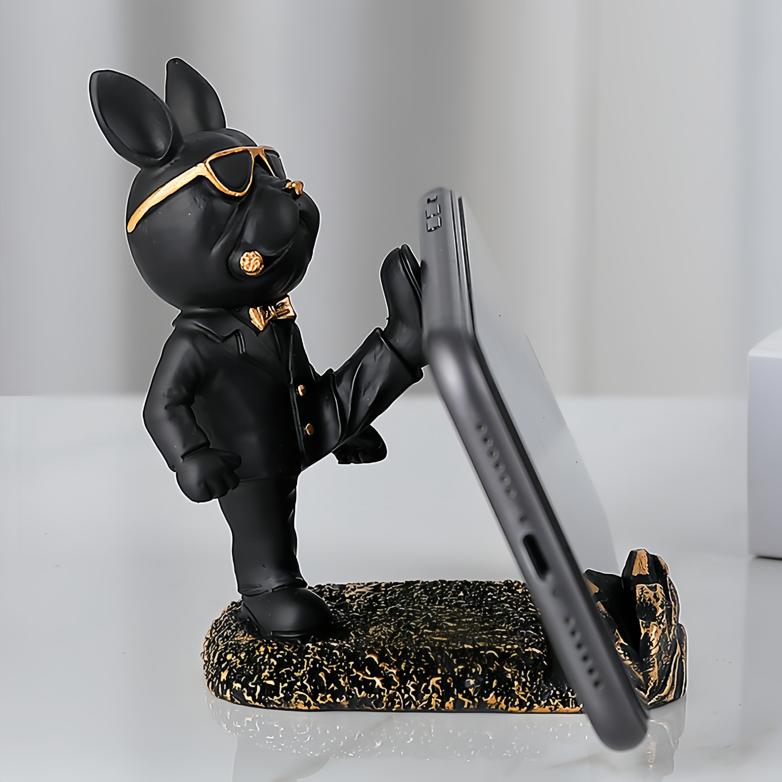 Bulldog Ornament — Cute Phone Stand