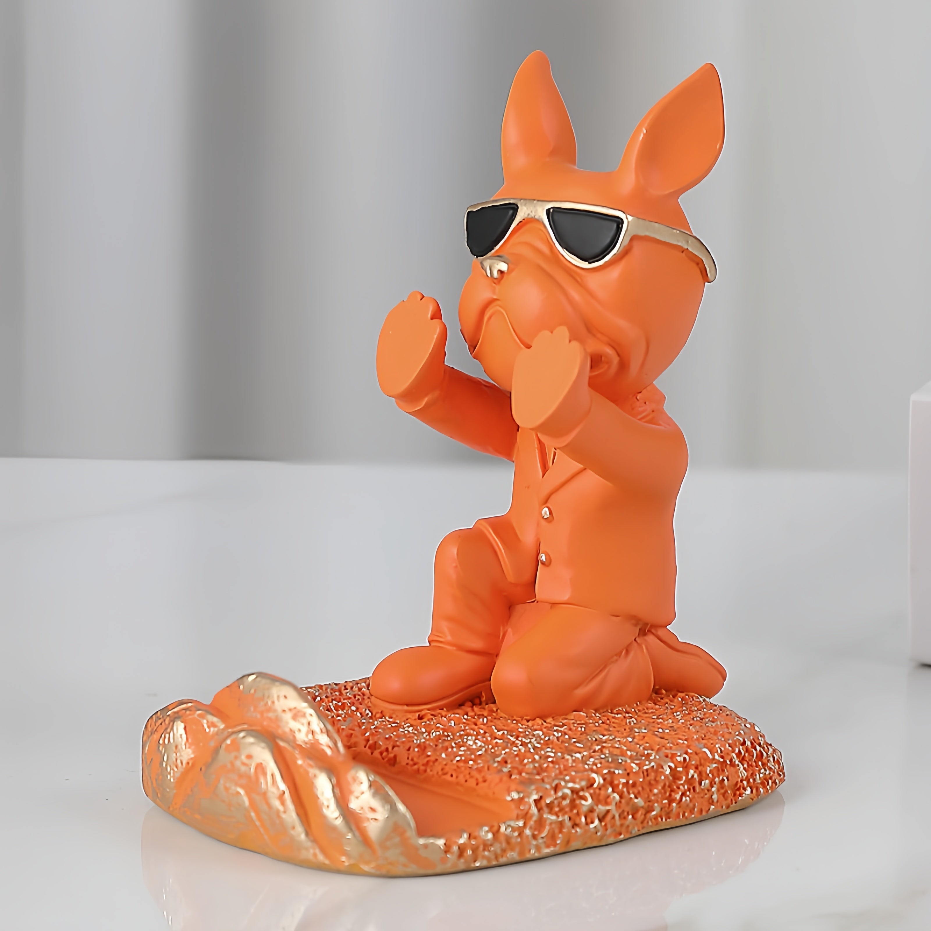 Bulldog Ornament — Cute Phone Stand
