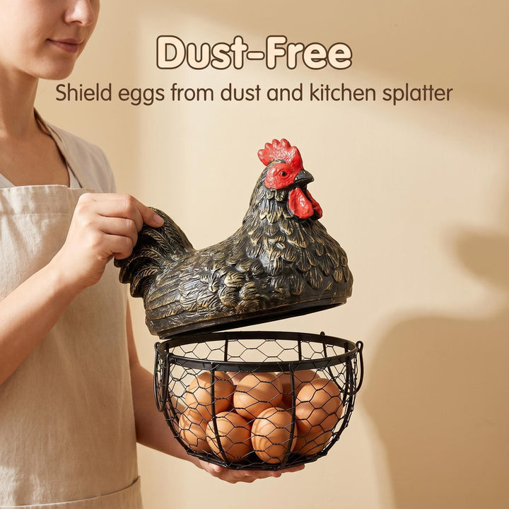 Hen-shaped wire basket for eggs and fruit