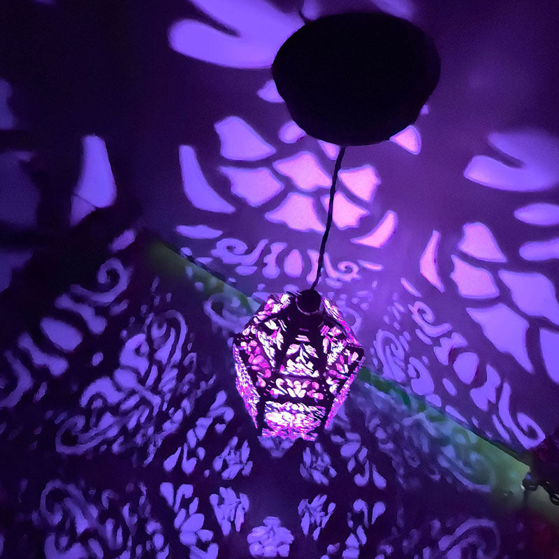 Solar-Powered Cutout Ambient Projection Garden Light