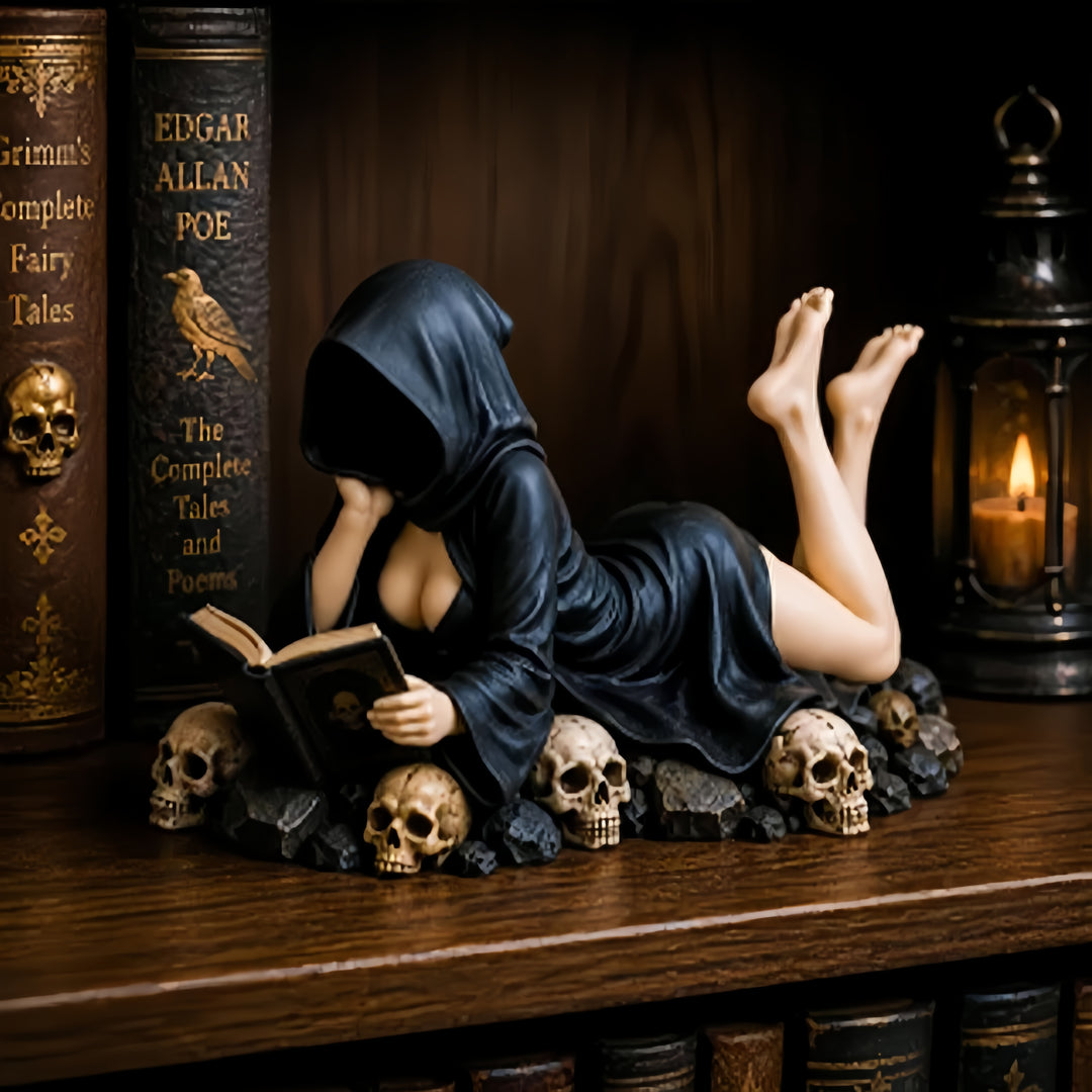 Dark-style hooded scholar statue ornament