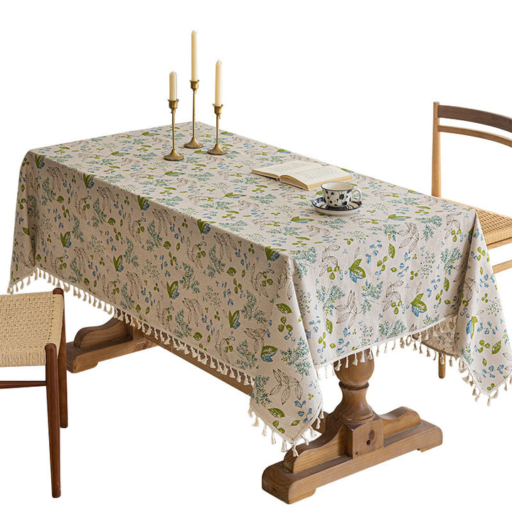 Fresh-style printed tablecloth with tassels