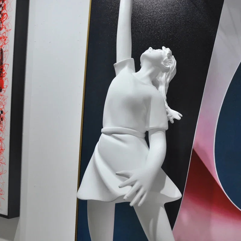 BALLOON GIRL SCULPTURE with Wire Balloon Forms