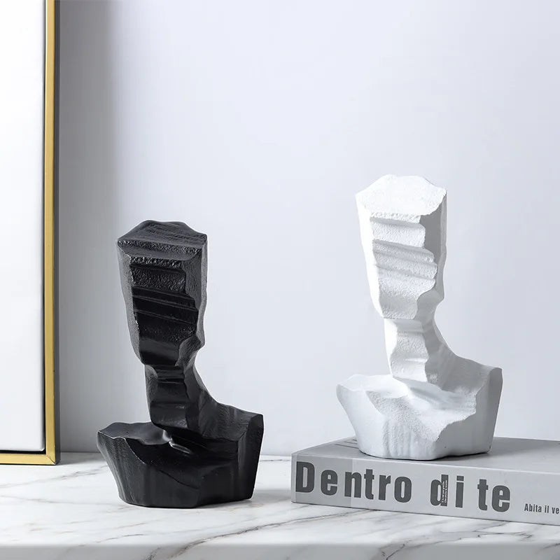 MonoMuse– Artistic Human Head Ornament