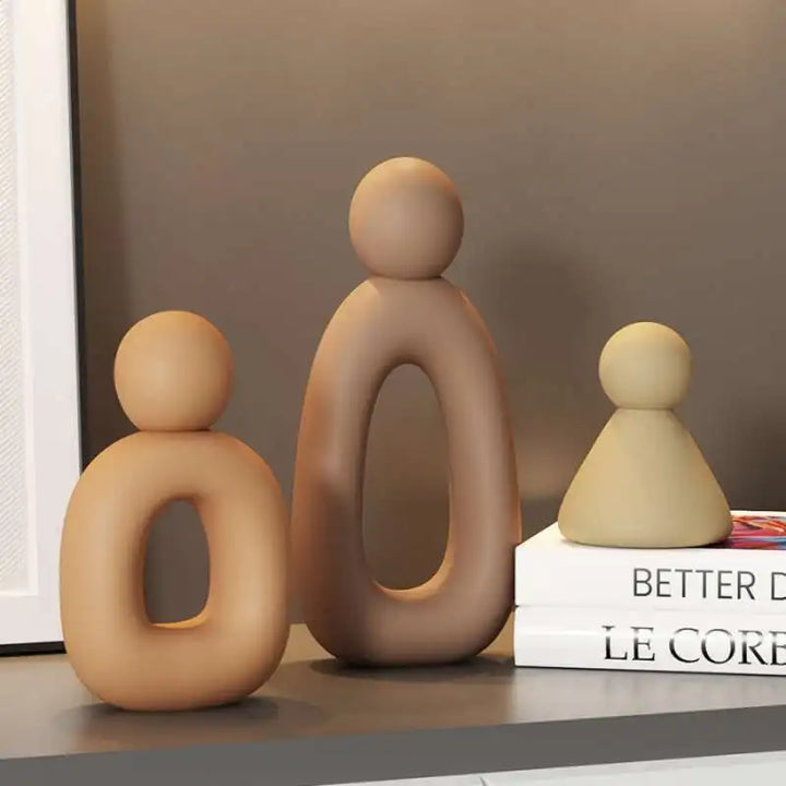 Home Harmony – Modern Family Statue