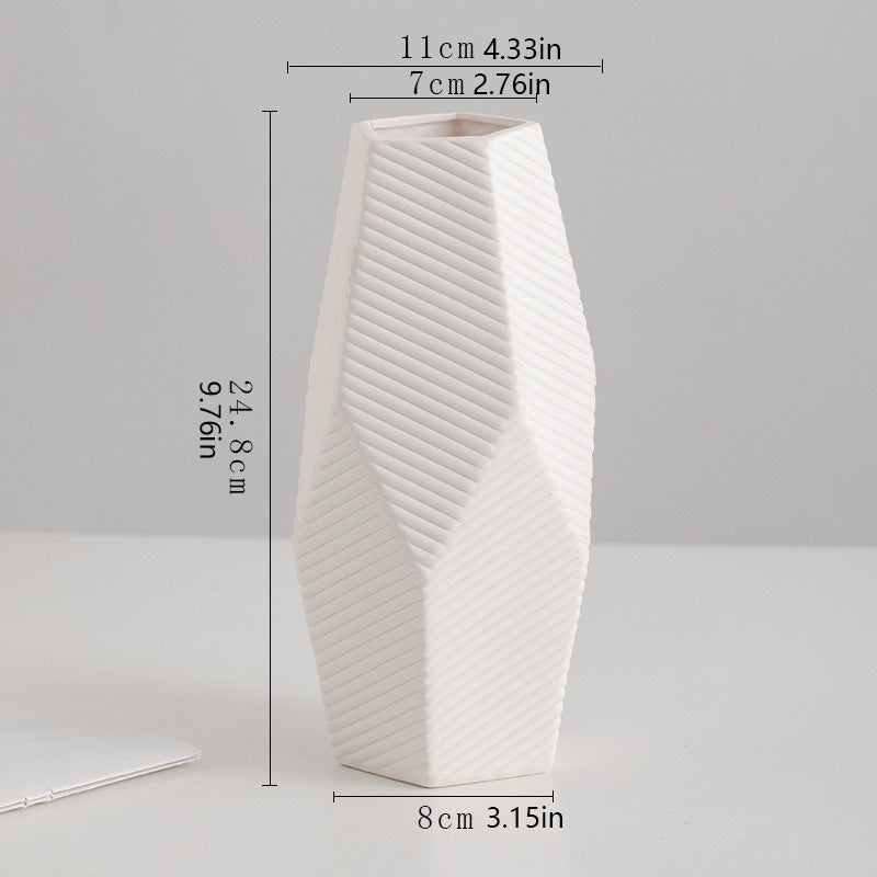 Minimalist, modern, and creative ceramic floral home decor
