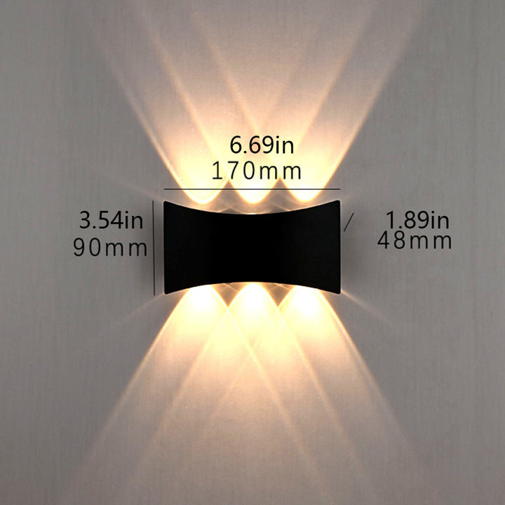 Waterproof dual-head outdoor wall light with plastic housing