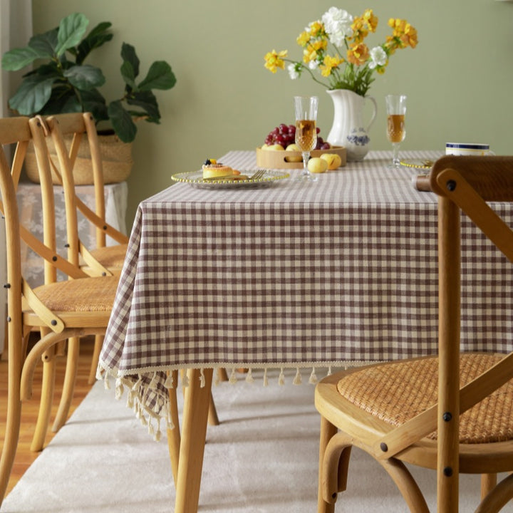 Waterproof and oil-resistant cotton-linen fabric with tassel details