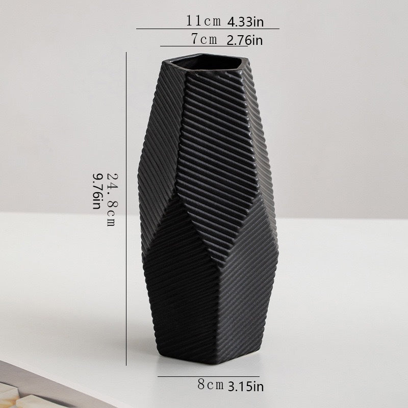Minimalist, modern, and creative ceramic floral home decor