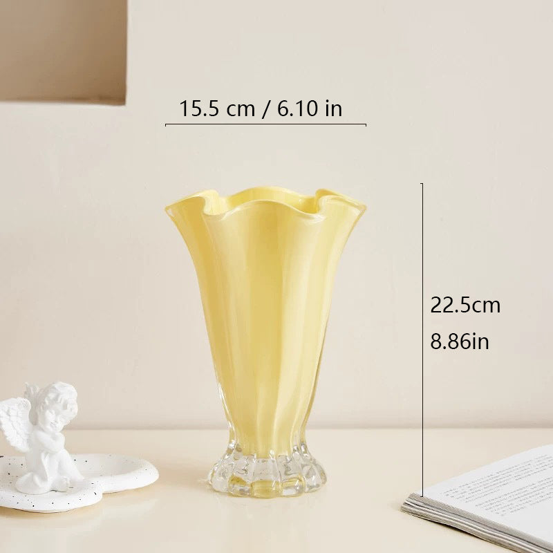 French-style affordable luxury petal vase