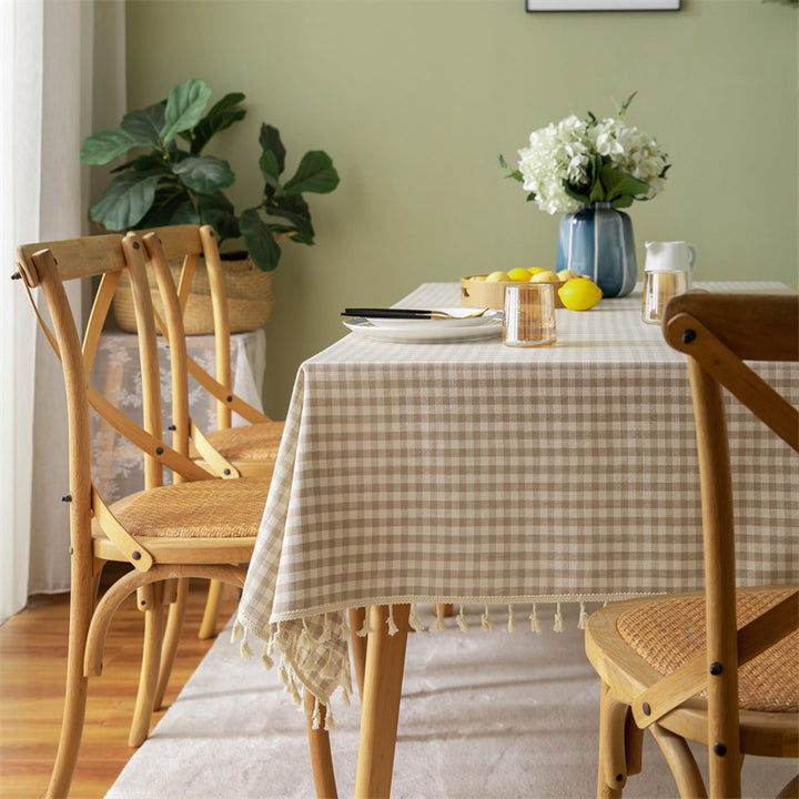 Waterproof and oil-resistant cotton-linen fabric with tassel details