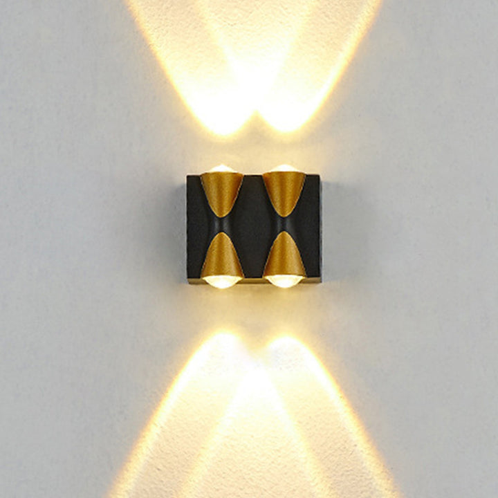 Outdoor LED wall light with a waterproof plastic housing