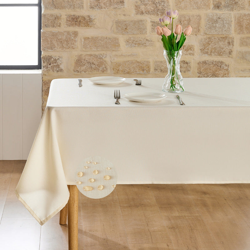 Solid-color tablecloth—wrinkle-resistant and durable