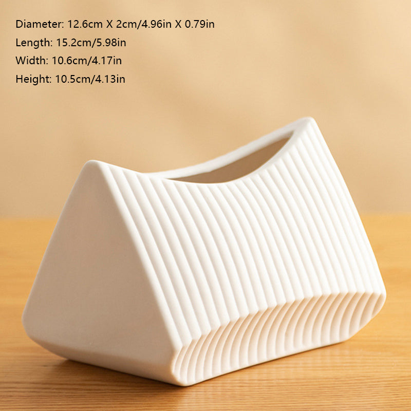 Minimalist, modern, and creative ceramic floral home decor