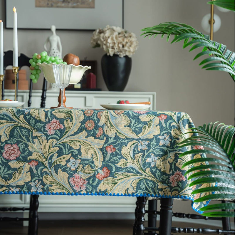 French Vintage-Style Embroidered Jacquard Tablecloth