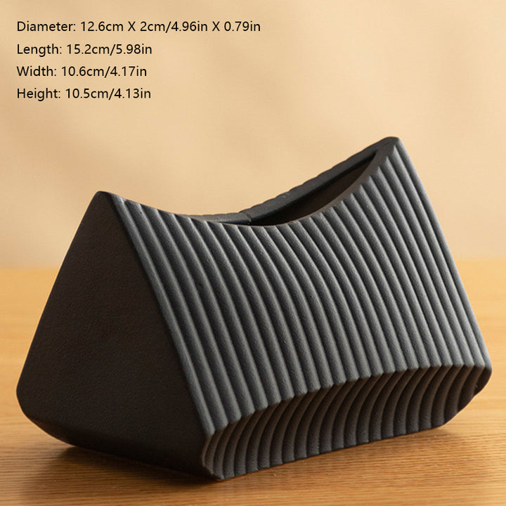 Minimalist, modern, and creative ceramic floral home decor