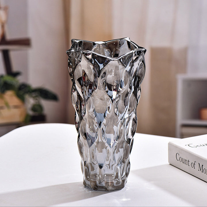 Creative wavy-pattern crystal vase