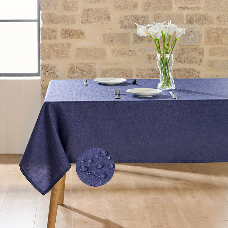 Solid-color tablecloth—wrinkle-resistant and durable